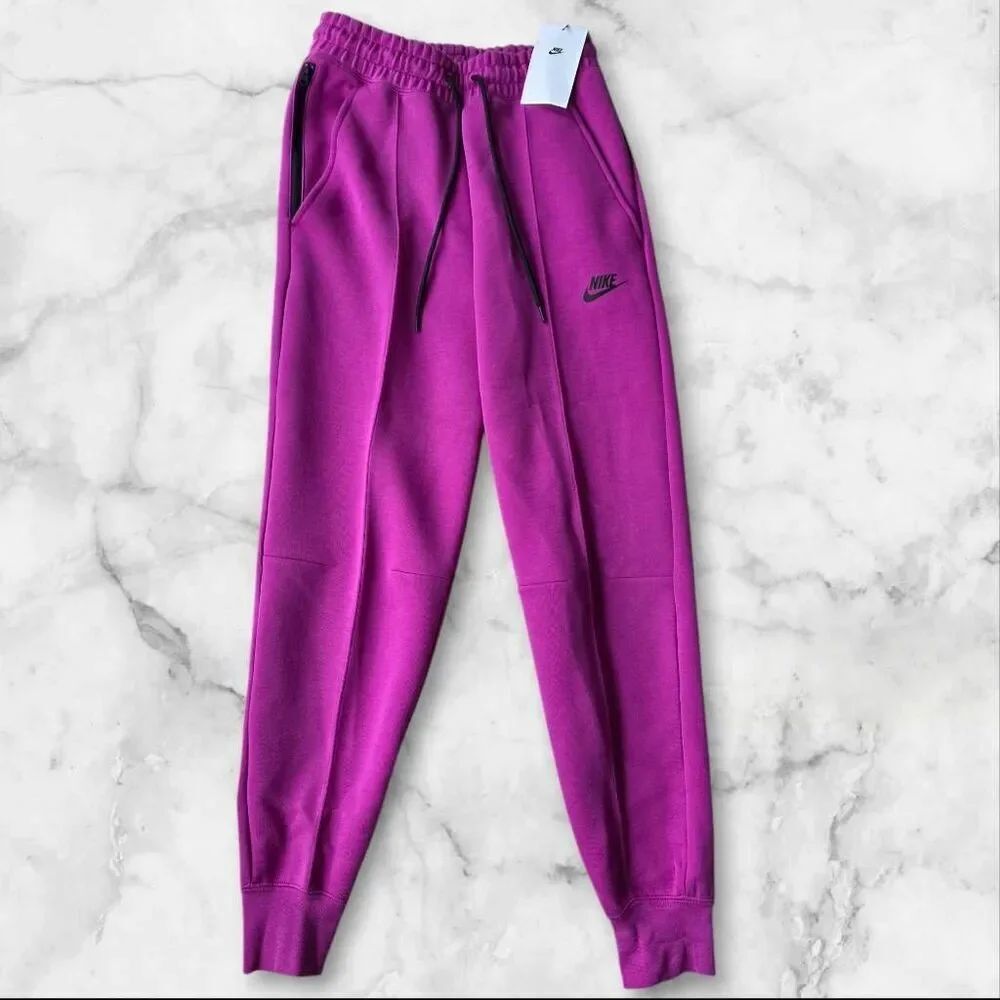 Nike Purple XS Sportswear Tech Fleece Joggers